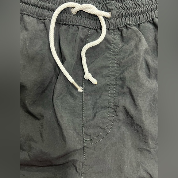 Burberry Brit Men's Swim Trunks Size Medium - Picture 6 of 6